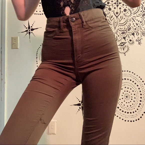 Ultra High Waisted Skinny Jeans - Picture 3 of 5